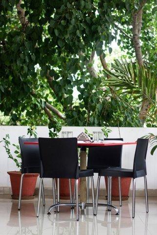 FabHotel Hiland Suites Bangalore Buitenkant foto