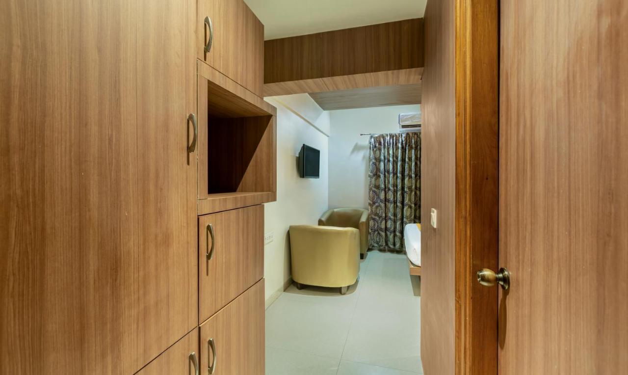 FabHotel Hiland Suites Bangalore Buitenkant foto