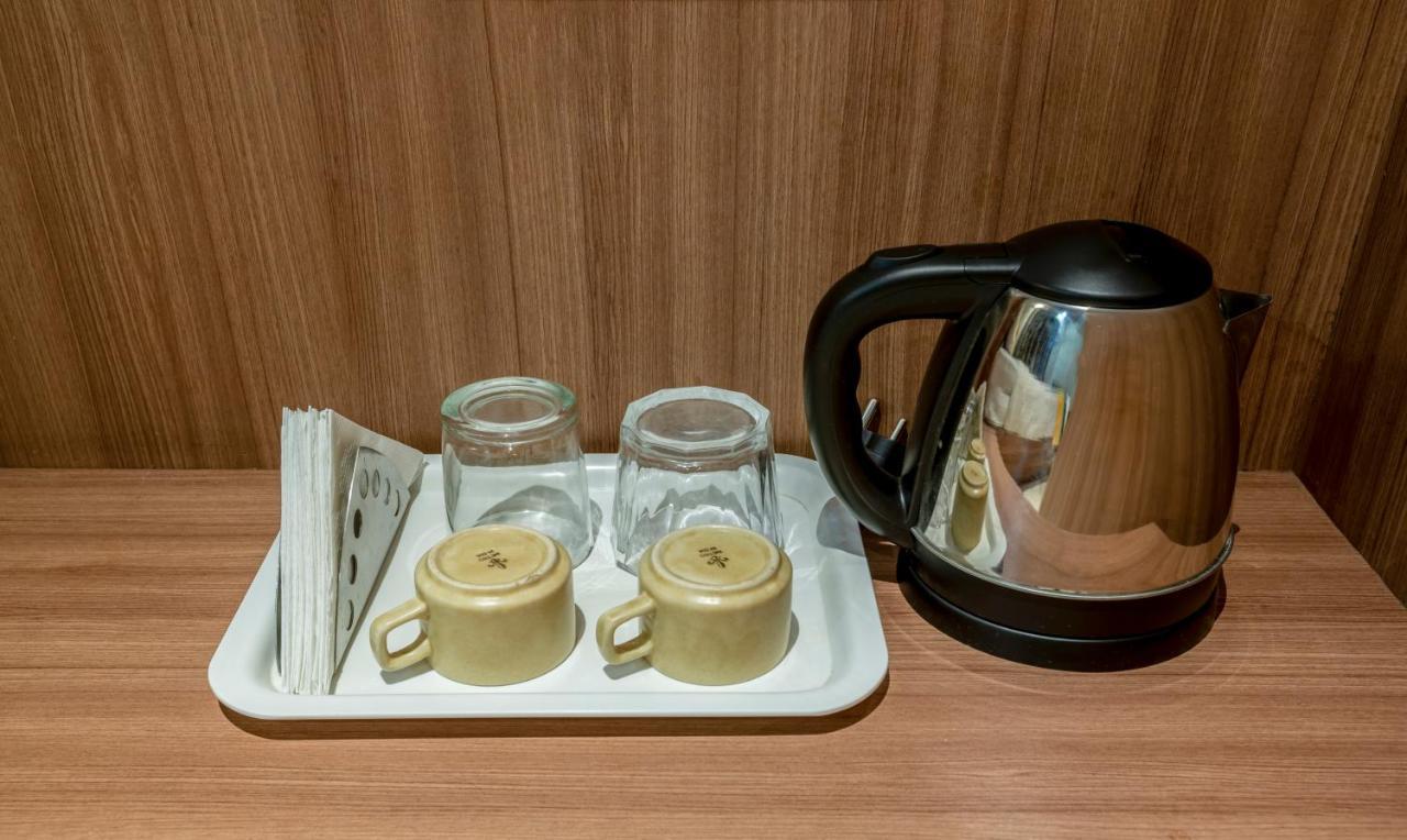 FabHotel Hiland Suites Bangalore Buitenkant foto